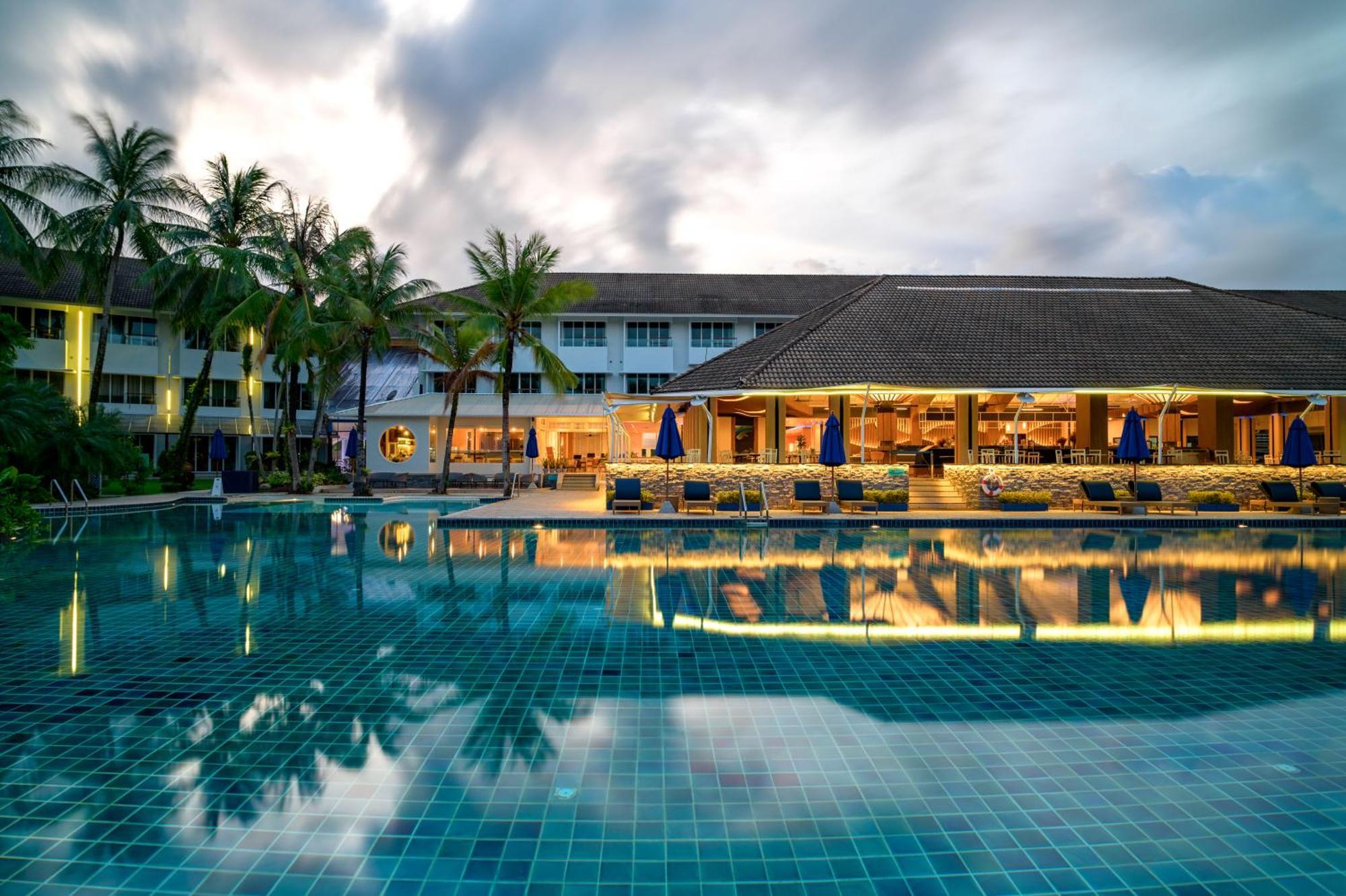 Nh Boat Lagoon Phuket Resort Eksteriør bilde